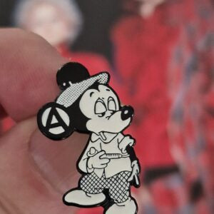 Seditionaries Vivienne Westwood - Micky Mouse Metal Pin Badge